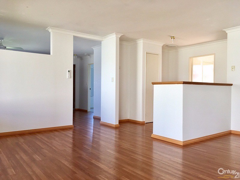 24 Lindeman Court, Waikiki WA 6169