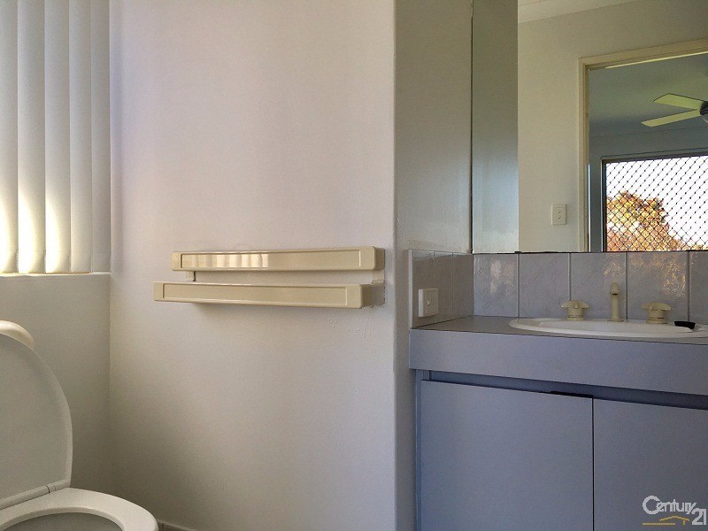 24 Lindeman Court, Waikiki WA 6169