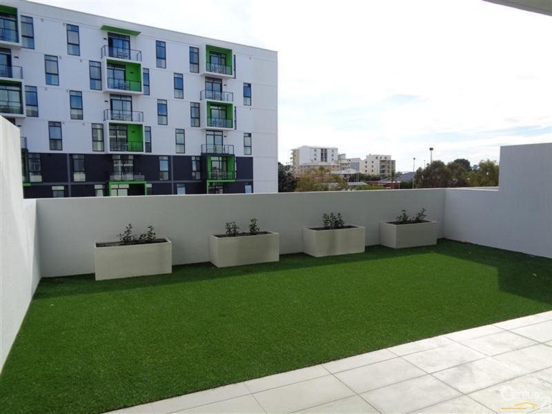 28/24 Flinders Lane, Rockingham WA 6168