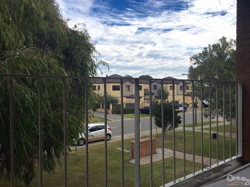 7/10-12 Harrison Street, Rockingham WA 6168