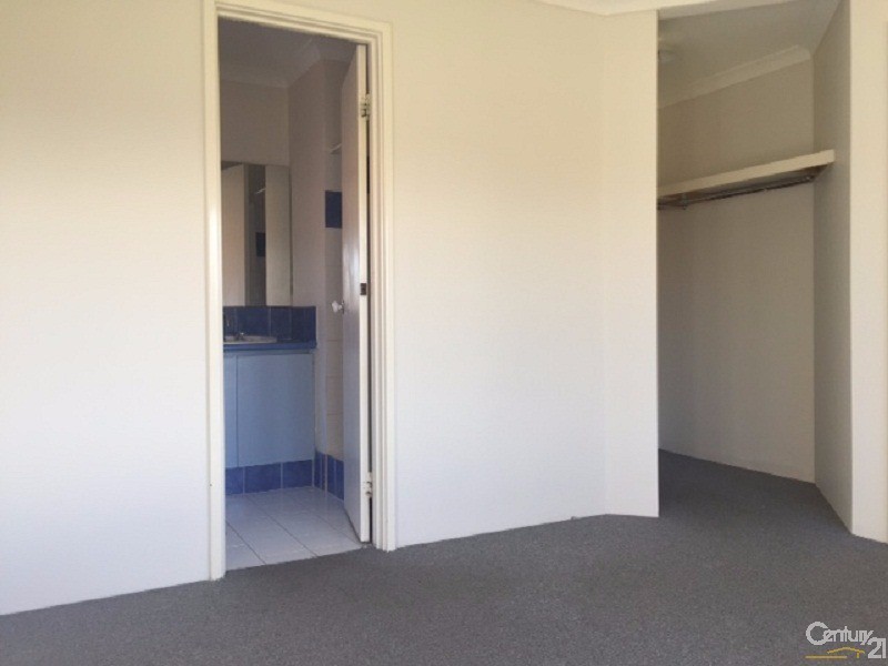 10 Carmana Lane, Warnbro WA 6169