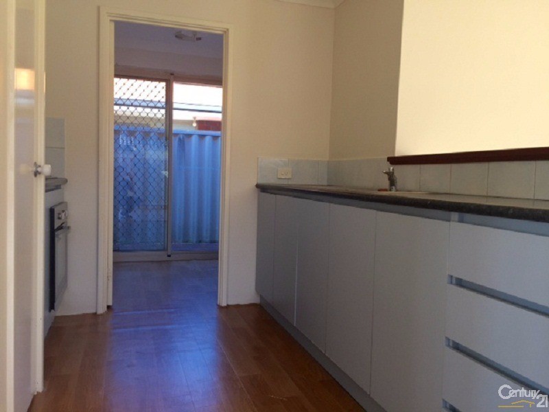 10 Carmana Lane, Warnbro WA 6169