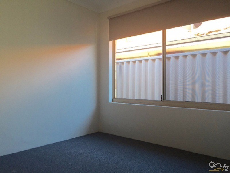 10 Carmana Lane, Warnbro WA 6169