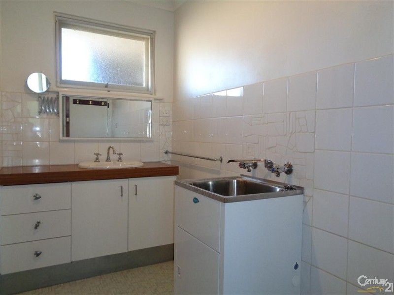 2/72 Kent Street, Rockingham WA 6168