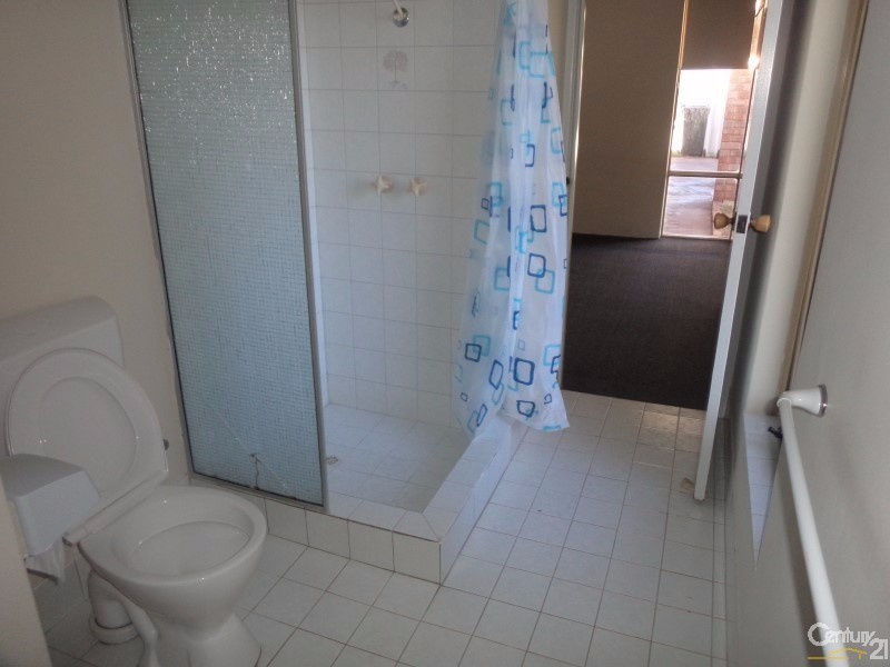 4 Macau Place, Warnbro WA 6169