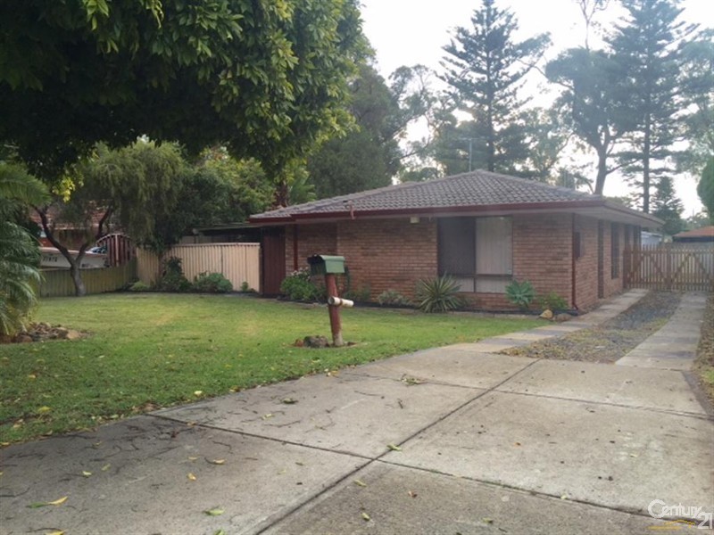 62 Unnaro Street, Hillman WA 6168