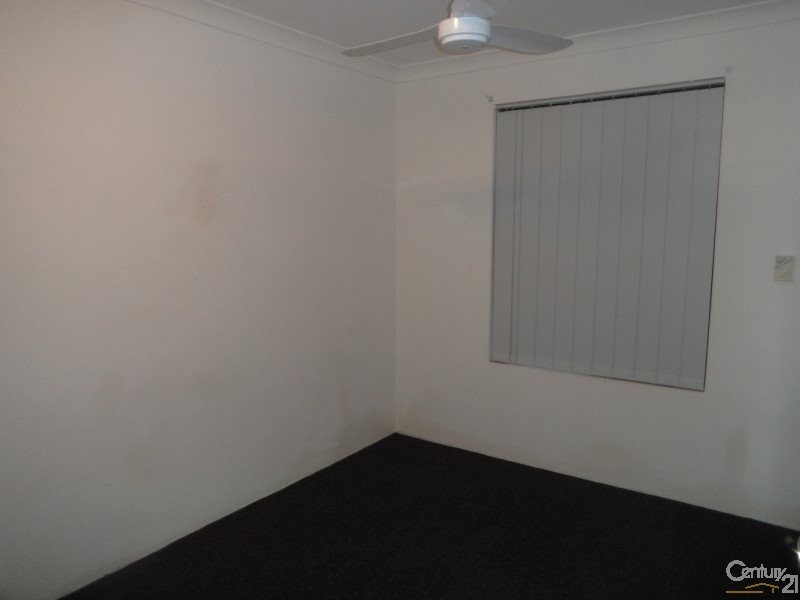 22 Cimbor Way, Parmelia WA 6167