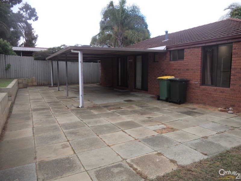 22 Cimbor Way, Parmelia WA 6167