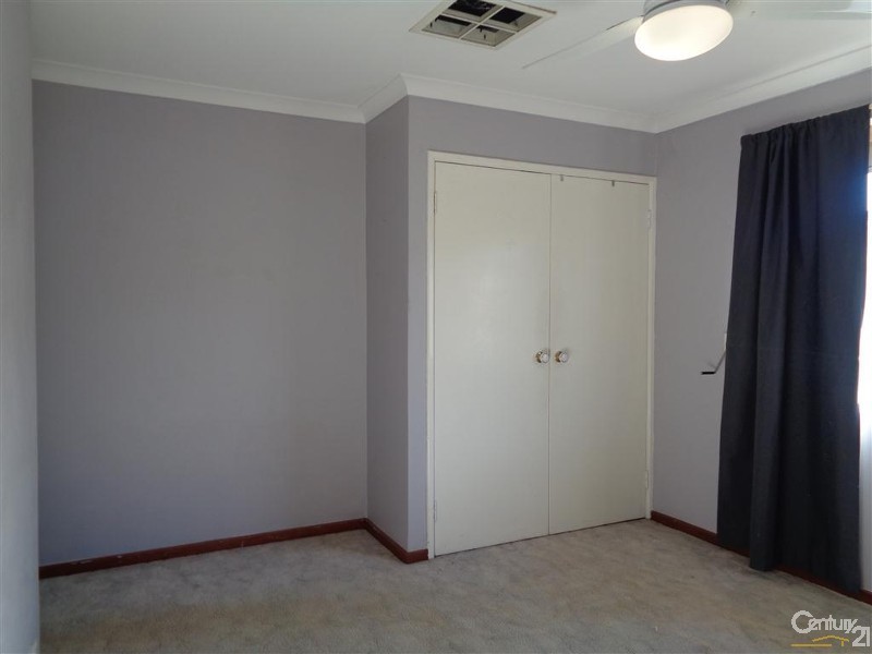 4/15 Ashford Avenue, Rockingham WA 6168