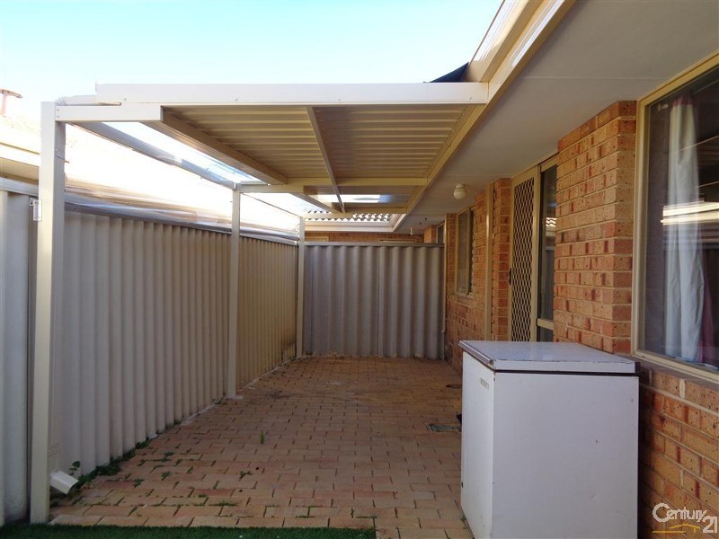 4/15 Ashford Avenue, Rockingham WA 6168