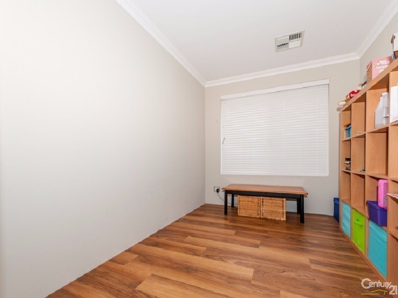 28 Holloways Ridge, Secret Harbour WA 6173