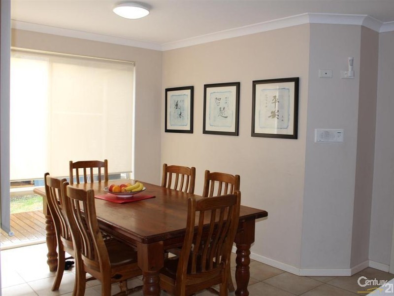 9 Vista Avenue, Rockingham WA 6168