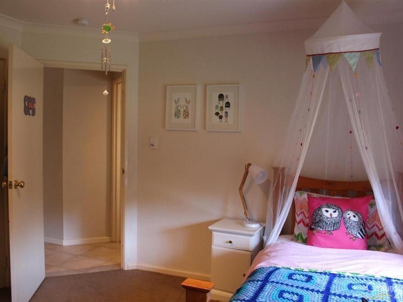 9 Vista Avenue, Rockingham WA 6168