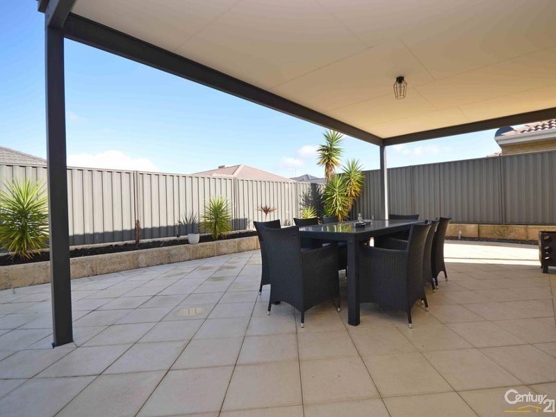 10 Rubens Circuit, Baldivis WA 6171