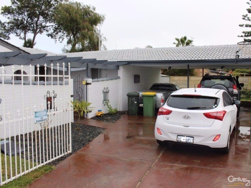 19 Columbia Close, Rockingham WA 6168