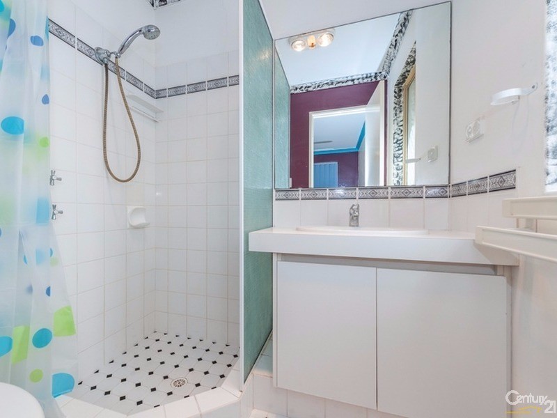 8 Hillcrest Court, Port Kennedy WA 6172