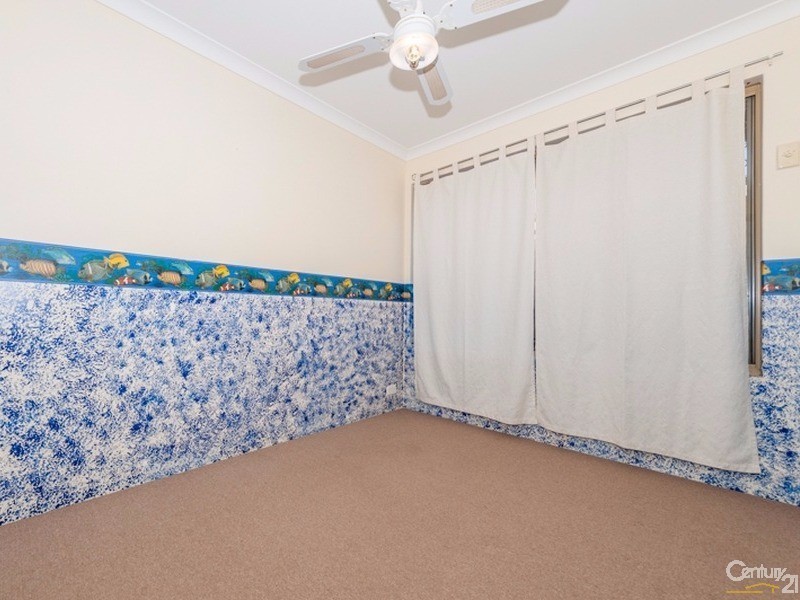 8 Hillcrest Court, Port Kennedy WA 6172