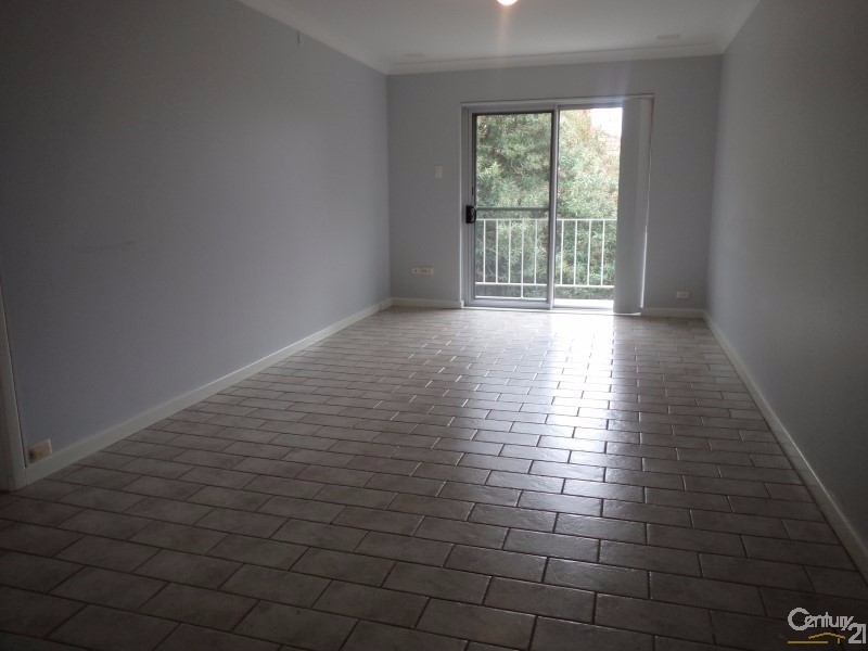 8/60 Gloucester Crescent, Shoalwater WA 6169