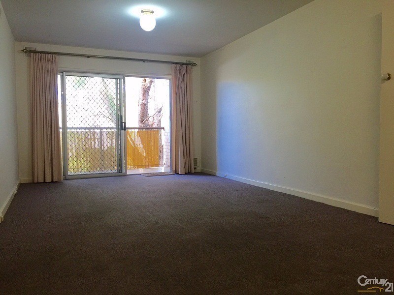 18/2 Pengilly Road, Orelia WA 6167