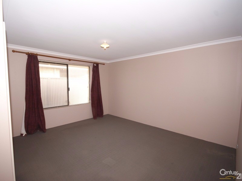 7 Buttermere Approach, Waikiki WA 6169