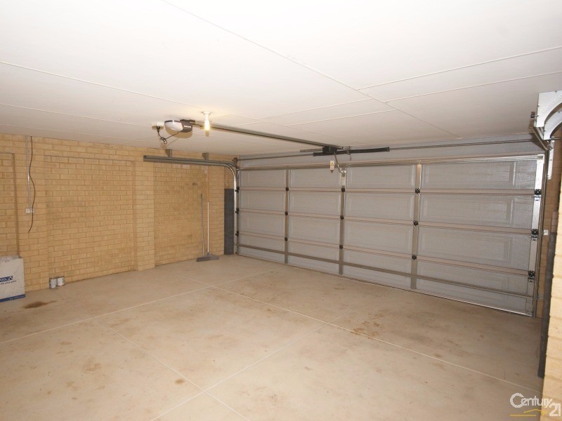 7 Buttermere Approach, Waikiki WA 6169