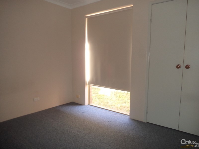 4 Macau Place, Warnbro WA 6169