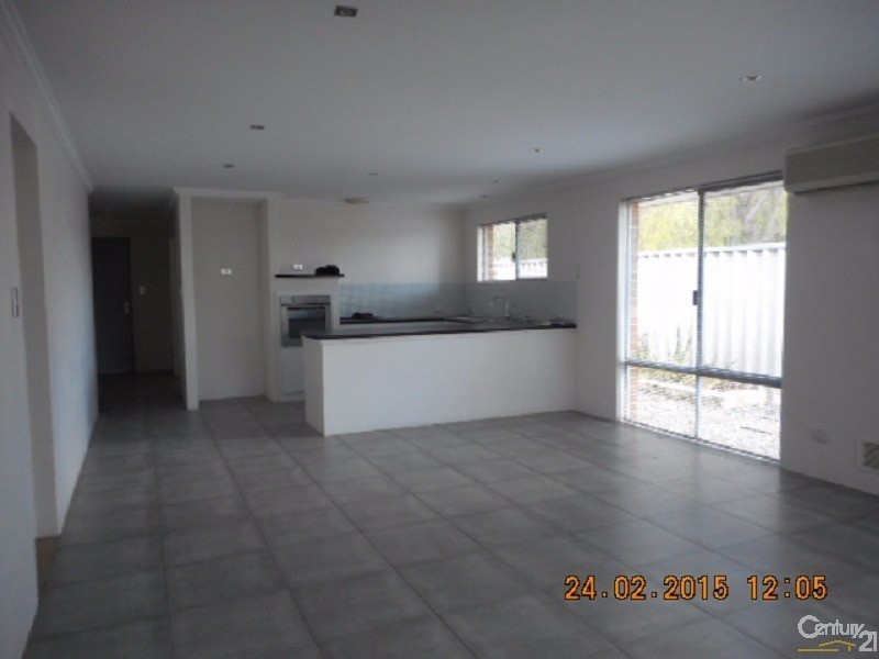 13 Grado Lane, Port Kennedy WA 6172