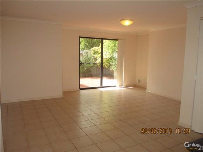 7/14 Alora Drive, Port Kennedy WA 6172