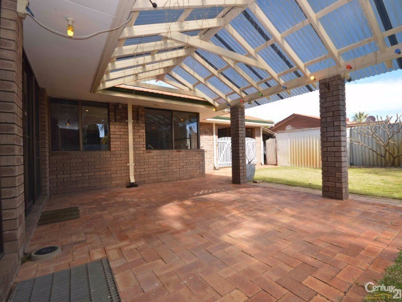 7 Kingston Way, Safety Bay WA 6169