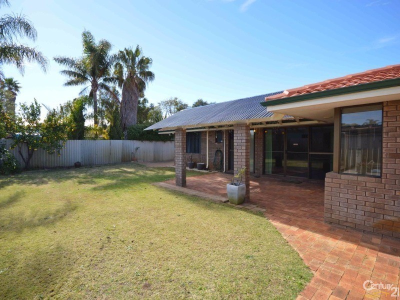 7 Kingston Way, Safety Bay WA 6169