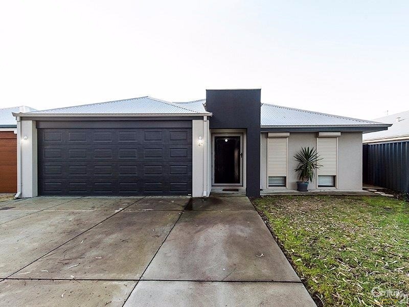 45  Rivergums Boulevard, Baldivis WA 6171