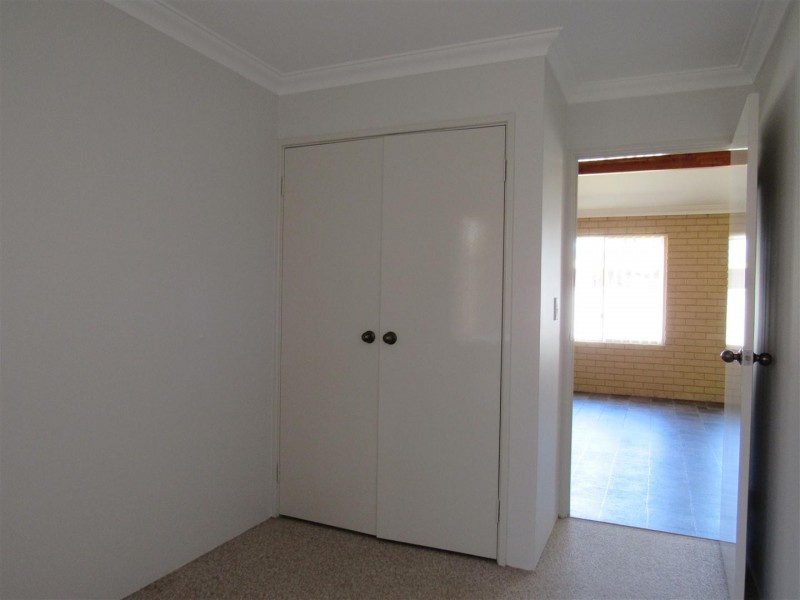 27 St Andrews Loop, Cooloongup WA 6168