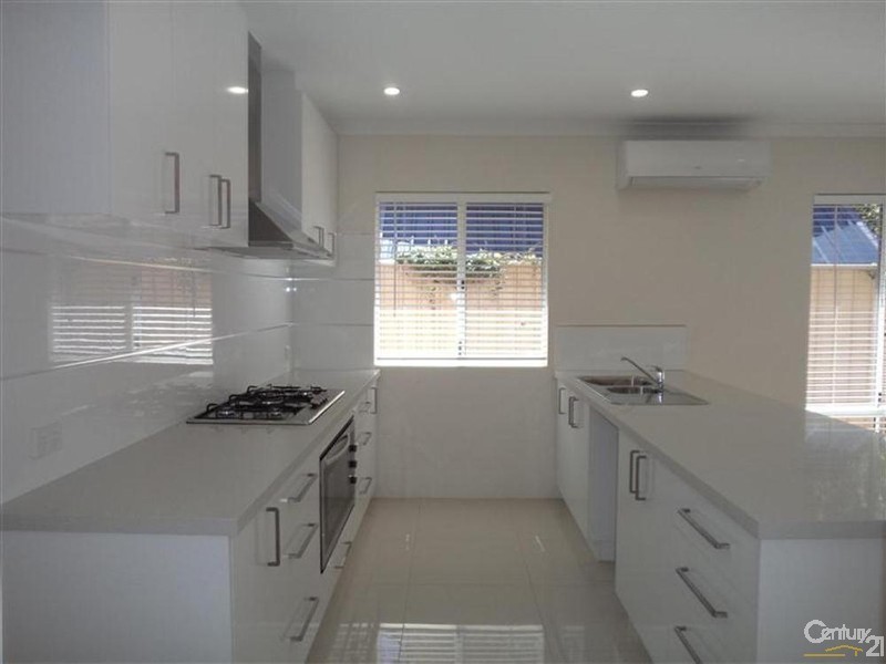 50A Saw Avenue, Rockingham WA 6168