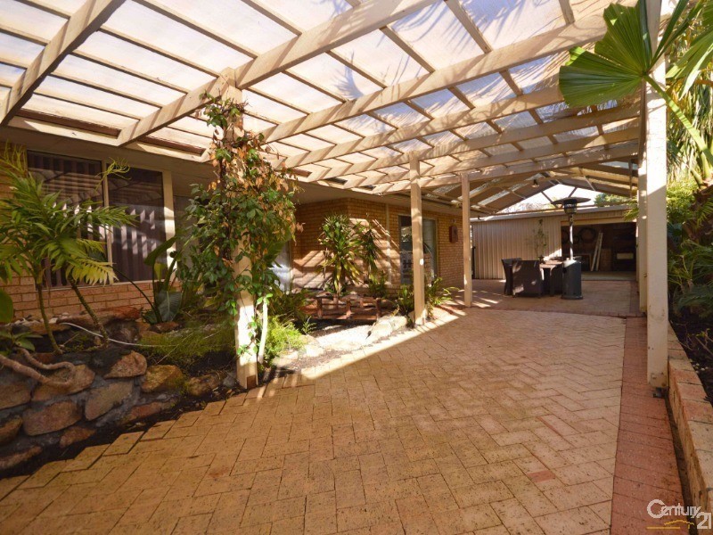 5 St Clair Place, Cooloongup WA 6168