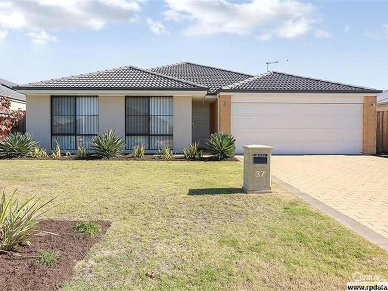 37 Sapphire Chase, Wellard WA 6170