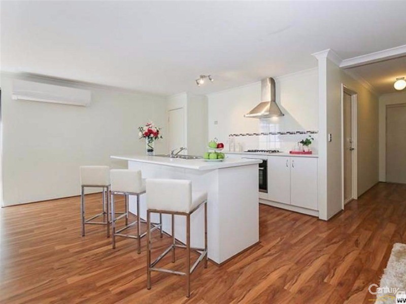37 Sapphire Chase, Wellard WA 6170