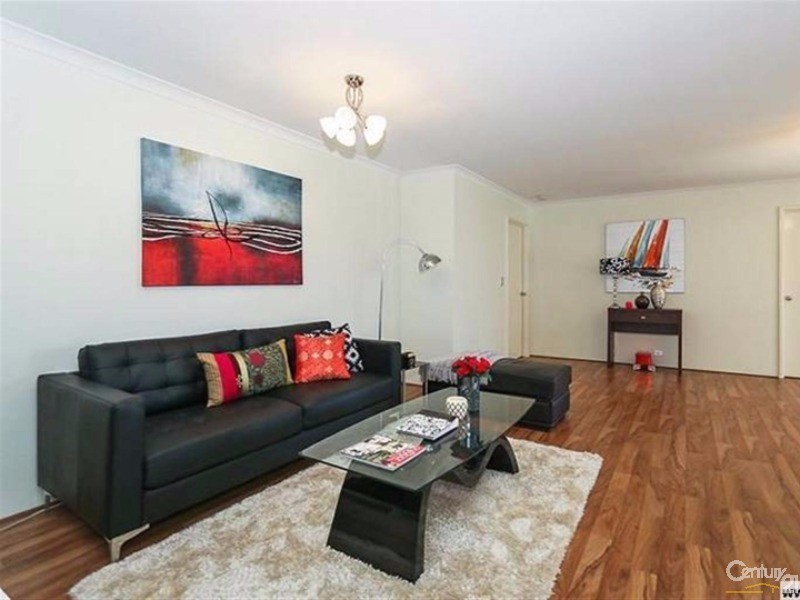 37 Sapphire Chase, Wellard WA 6170