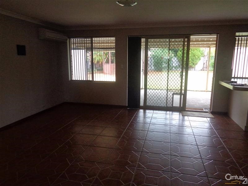 7 Gidgi Way, Waikiki WA 6169