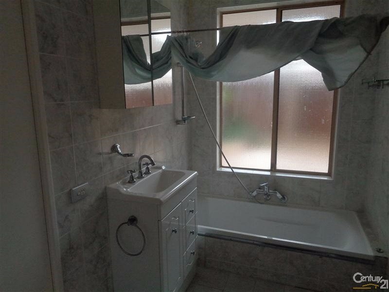 7 Gidgi Way, Waikiki WA 6169