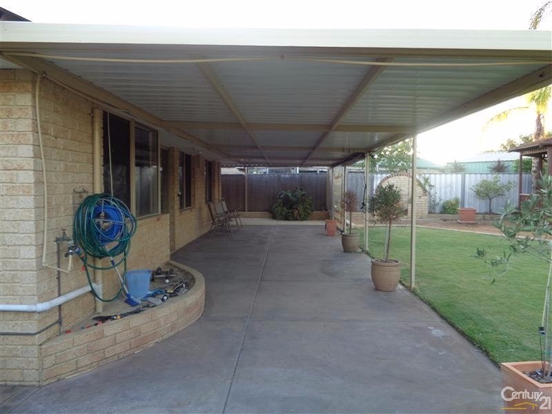 7 Gidgi Way, Waikiki WA 6169