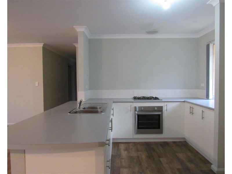 94 Waterfront Parkway, Shoalwater WA 6169