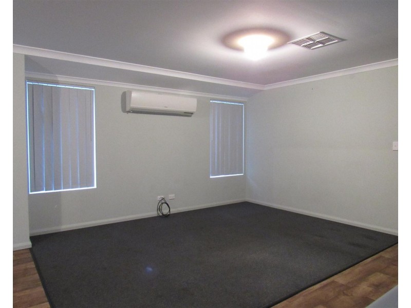 94 Waterfront Parkway, Shoalwater WA 6169