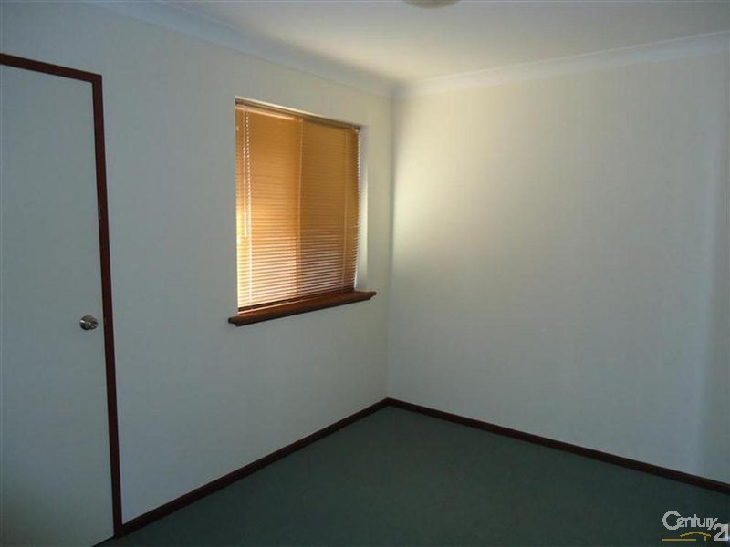 5 Tempest Place, Waikiki WA 6169