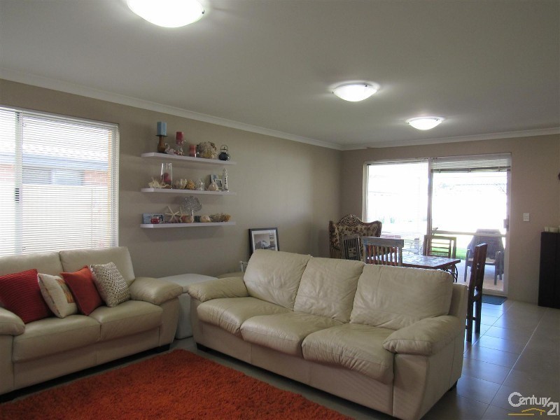 20 Buttermere Approach, Waikiki WA 6169