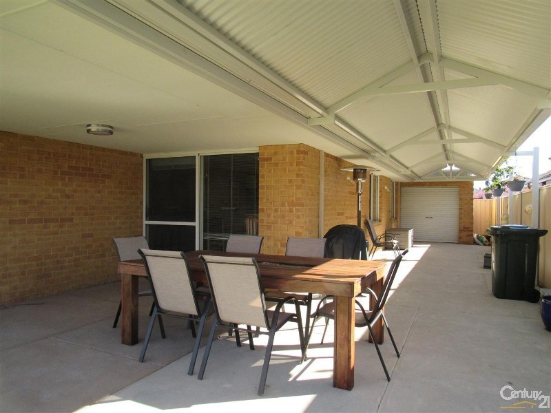 20 Buttermere Approach, Waikiki WA 6169