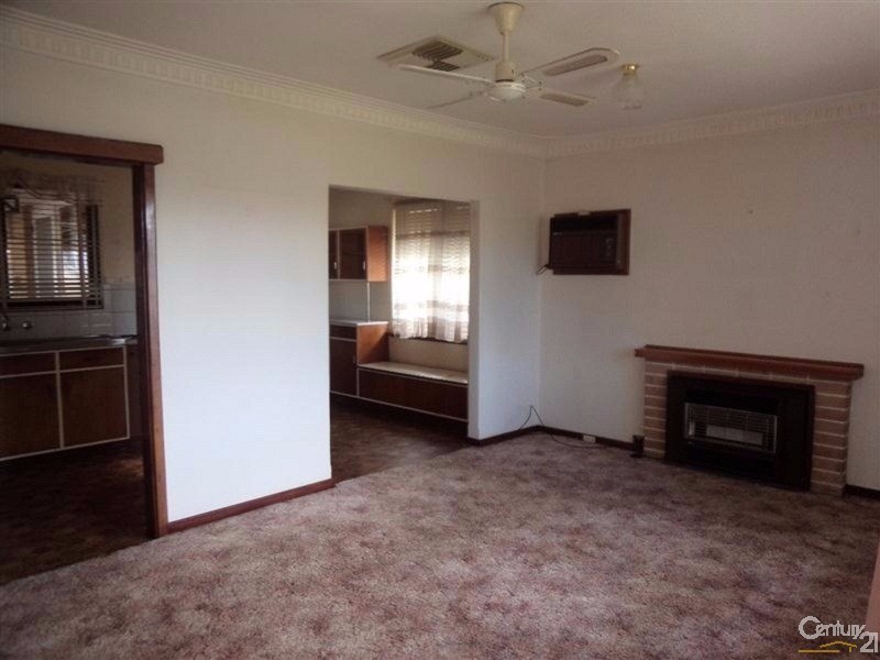 154 Parkin Street, Rockingham WA 6168