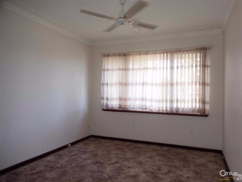 154 Parkin Street, Rockingham WA 6168