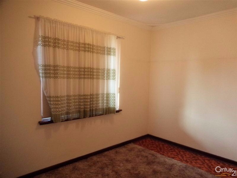 154 Parkin Street, Rockingham WA 6168