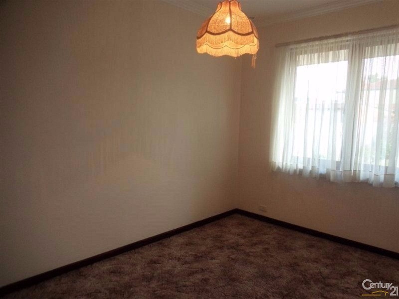 154 Parkin Street, Rockingham WA 6168