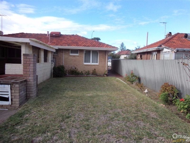 154 Parkin Street, Rockingham WA 6168